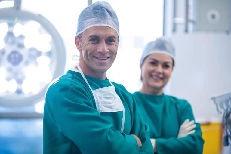 The Difference Between A Cosmetic Surgeon And A Plastic Surgeon